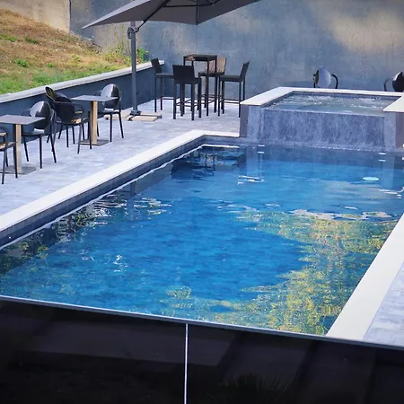 Villa Kuca Za Odmor Dogic - Bazen & Jacuzzi Ilidža